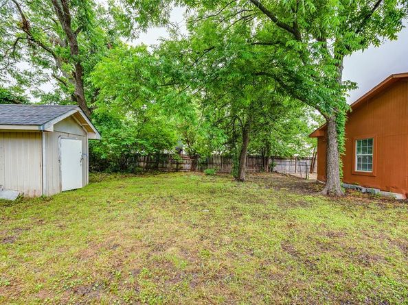 1822  Cranford Drive , Garland Texas 75041