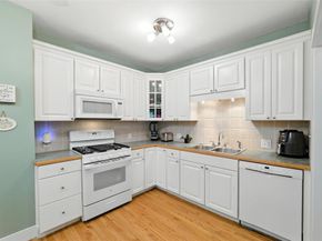 1716  Thomas Place , Fort Worth Texas 76107