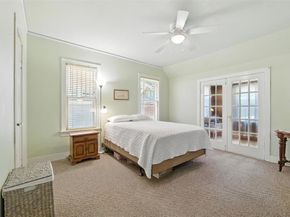 1716  Thomas Place , Fort Worth Texas 76107