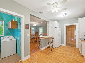 1716  Thomas Place , Fort Worth Texas 76107