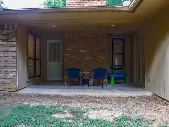 3842  Double Tree Trail , Irving Texas 75061