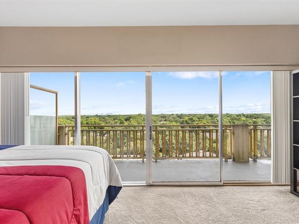 6211 W Northwest Highway  G710, Dallas Texas 75225