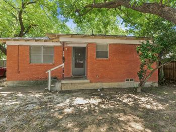 806 N Center Street 