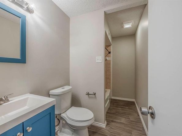 2804  Quail Ridge Drive , Carrollton Texas 75006