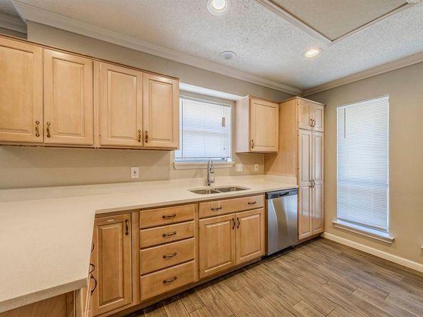 2804  Quail Ridge Drive , Carrollton Texas 75006
