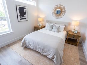 1004  Travis Avenue  14, Fort Worth Texas 76104