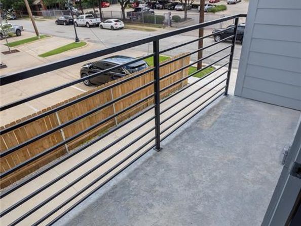 1004  Travis Avenue  14, Fort Worth Texas 76104