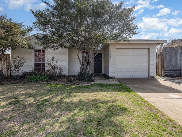 4715  Chowning Circle , The Colony Texas 75056