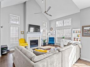 12680  Hillcrest Road  4111, Dallas Texas 75230