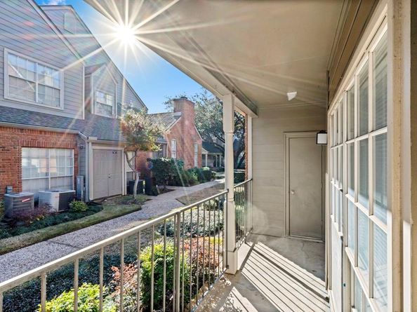 12680  Hillcrest Road  4111, Dallas Texas 75230