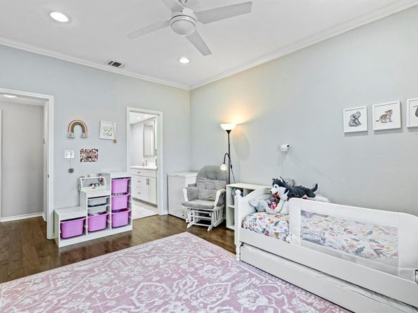 12680  Hillcrest Road  4111, Dallas Texas 75230