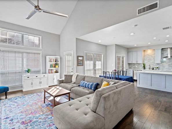 12680  Hillcrest Road  4111, Dallas Texas 75230