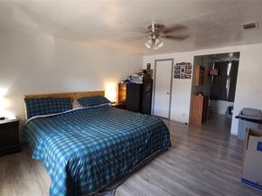 833  James Street , Azle Texas 76020