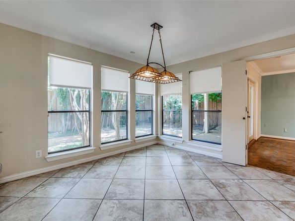 6922  Chevy Chase Avenue , Dallas Texas 75225