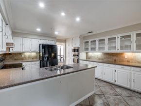 6922  Chevy Chase Avenue , Dallas Texas 75225