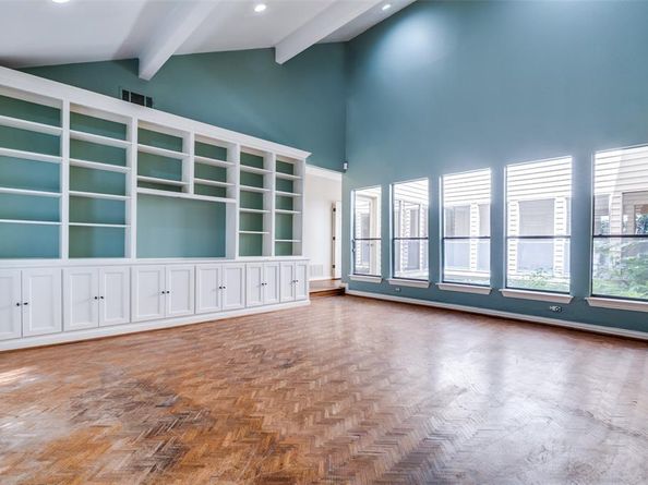 6922  Chevy Chase Avenue , Dallas Texas 75225