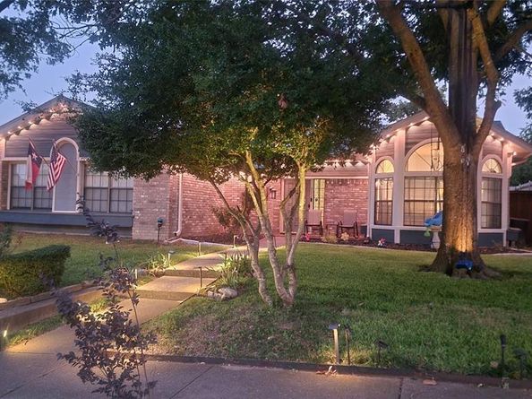 322  Allegheny Trail Lane , Garland Texas 75043