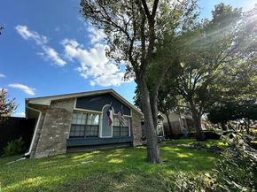 322  Allegheny Trail Lane , Garland Texas 75043