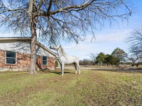 1006 S Clark Road , Cedar Hill Texas 75104