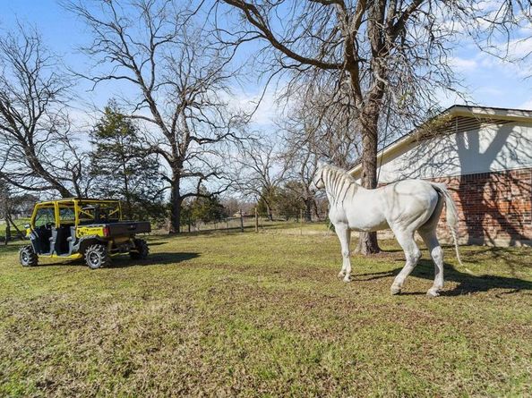 1006 S Clark Road , Cedar Hill Texas 75104