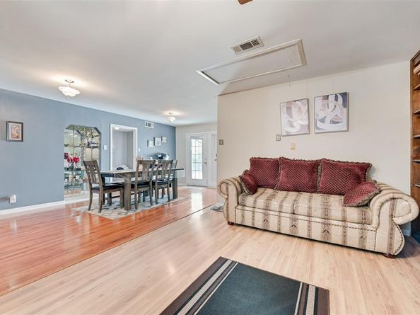 3432  Hilton Drive , Mesquite Texas 75150