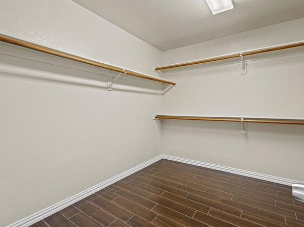 900  Carthage Way , Arlington Texas 76017