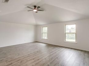 1233  Nicole Way , Fort Worth Texas 76028