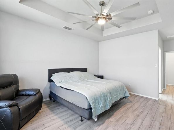 1644  Hinckley Avenue , Providence Village Texas 76227