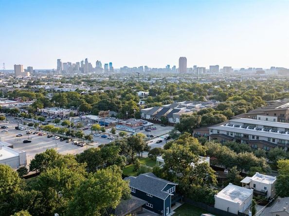 5711  Belmont Avenue , Dallas Texas 75206