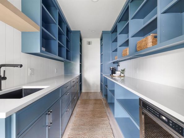 5711  Belmont Avenue , Dallas Texas 75206