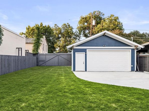 5711  Belmont Avenue , Dallas Texas 75206