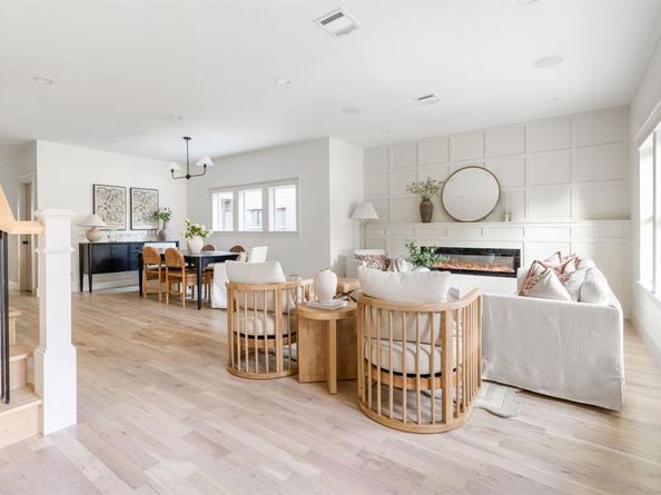 5711  Belmont Avenue , Dallas Texas 75206