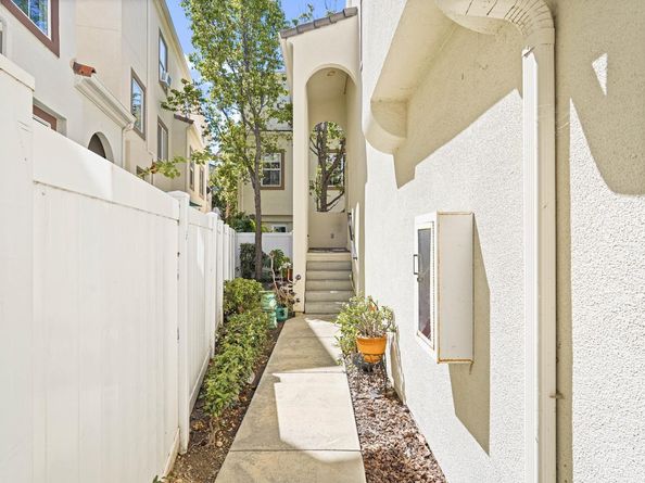 40 Moon Shadow Drive, Milpitas CA 95035