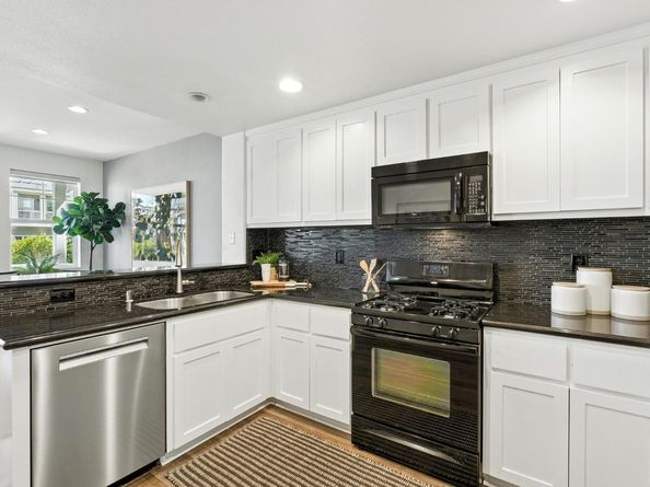 2004 Northshore Drive, Richmond CA 94804