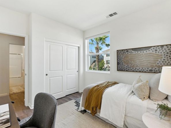 2004 Northshore Drive, Richmond CA 94804