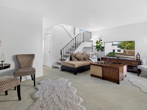 2190 Meadowgate Way, San Jose CA 95132