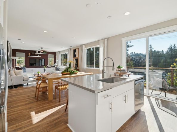 223 Echols Drive, Martinez CA 94553