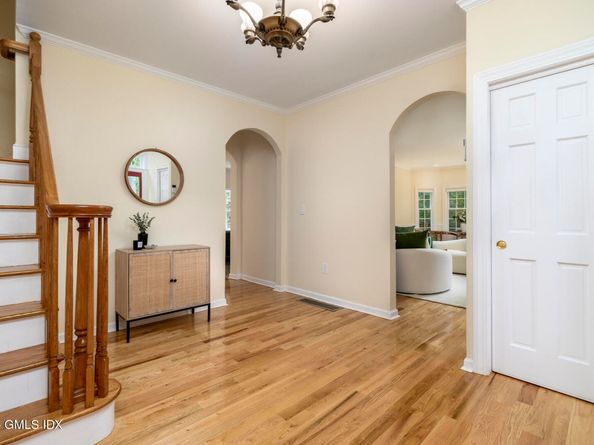 185 Interlaken Road, Stamford CT 06903