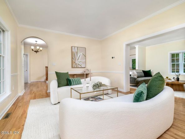 185 Interlaken Road, Stamford CT 06903