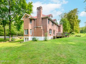 185 Interlaken Road, Stamford CT 06903