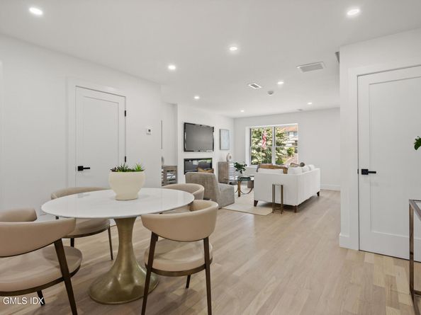 26 Homestead Lane, Greenwich CT 06831
