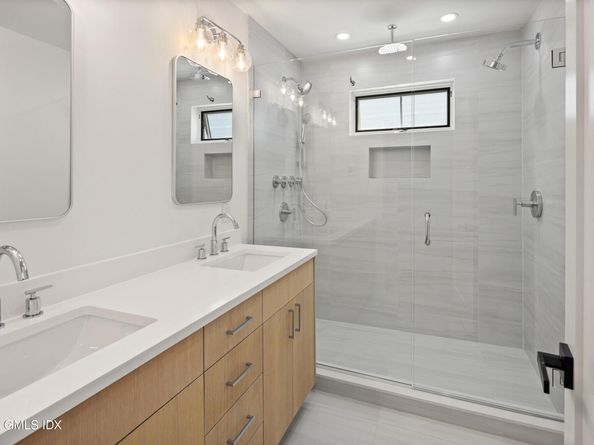 26 Homestead Lane, Greenwich CT 06831