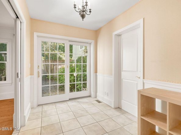 73 Mead Avenue, Greenwich CT 06830