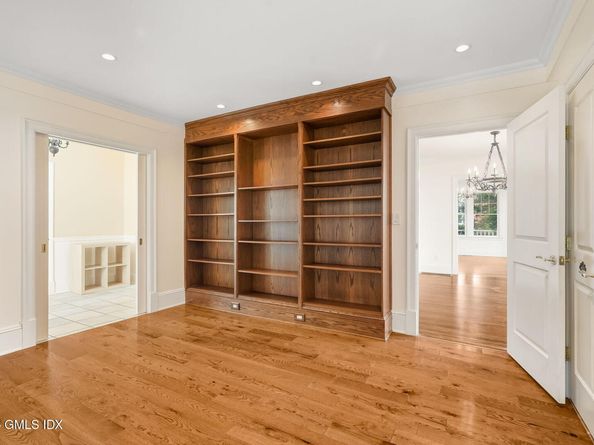 73 Mead Avenue, Greenwich CT 06830