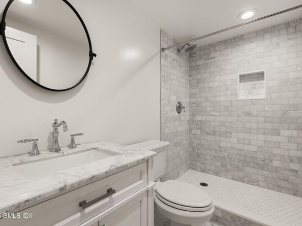 48 Meyer Place, Riverside CT 06878