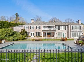 19 Hawkwood Lane, Greenwich CT 06830
