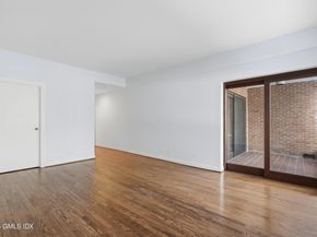 1 Milbank Avenue 1A, Greenwich CT 06830