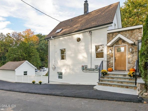18 Booth Place, Greenwich CT 06830