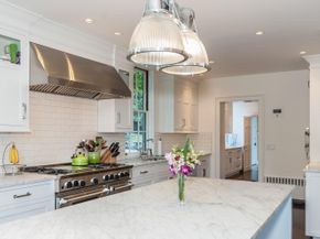188 Round Hill Road, Greenwich CT 06831