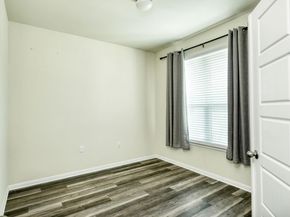 10001 Dalliance LN, Manor TX 78653